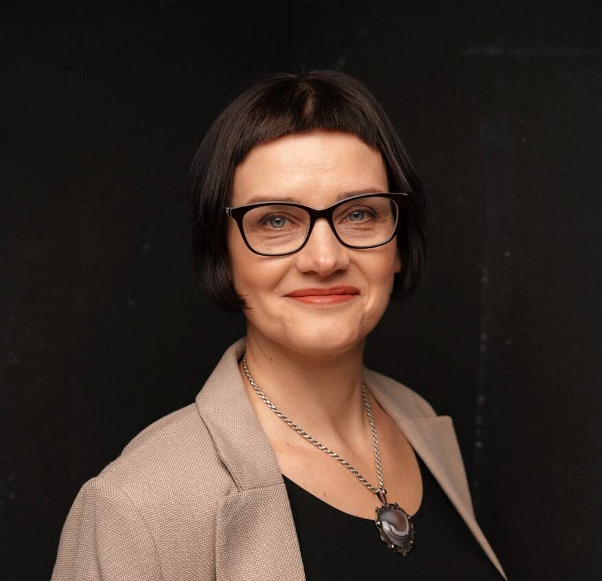 Олена Лобова